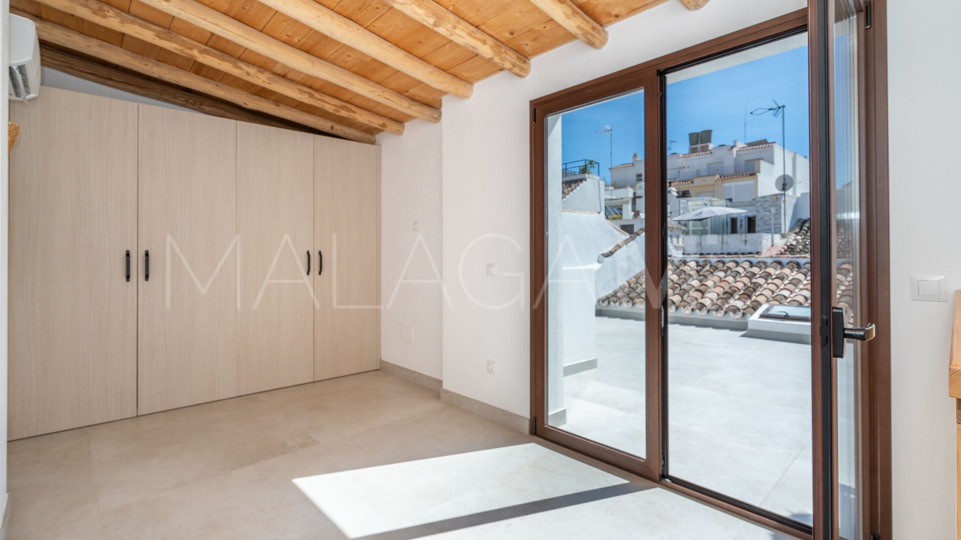 Radhus for sale in Estepona Old Town