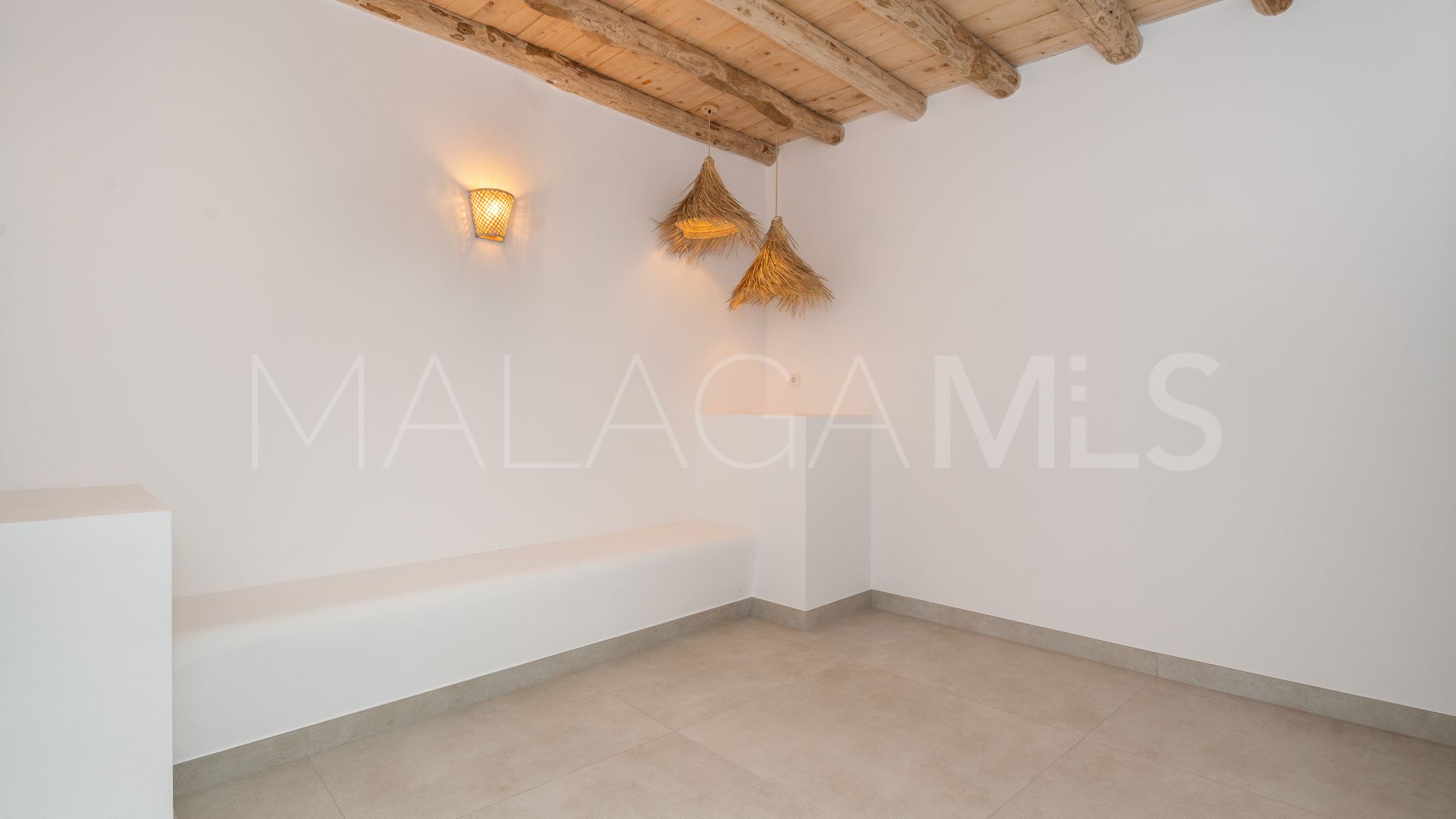 Radhus for sale in Estepona Old Town