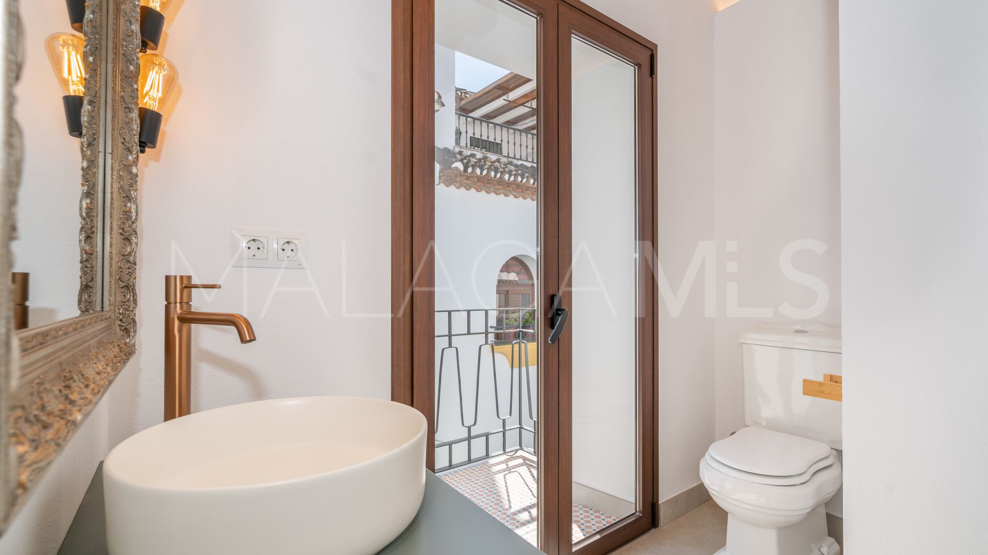 Radhus for sale in Estepona Old Town
