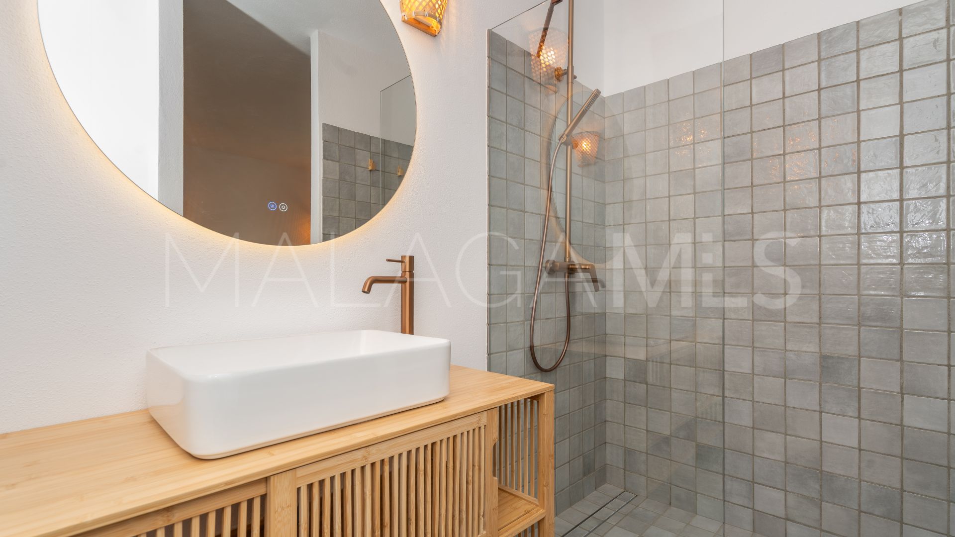 Radhus for sale in Estepona Old Town