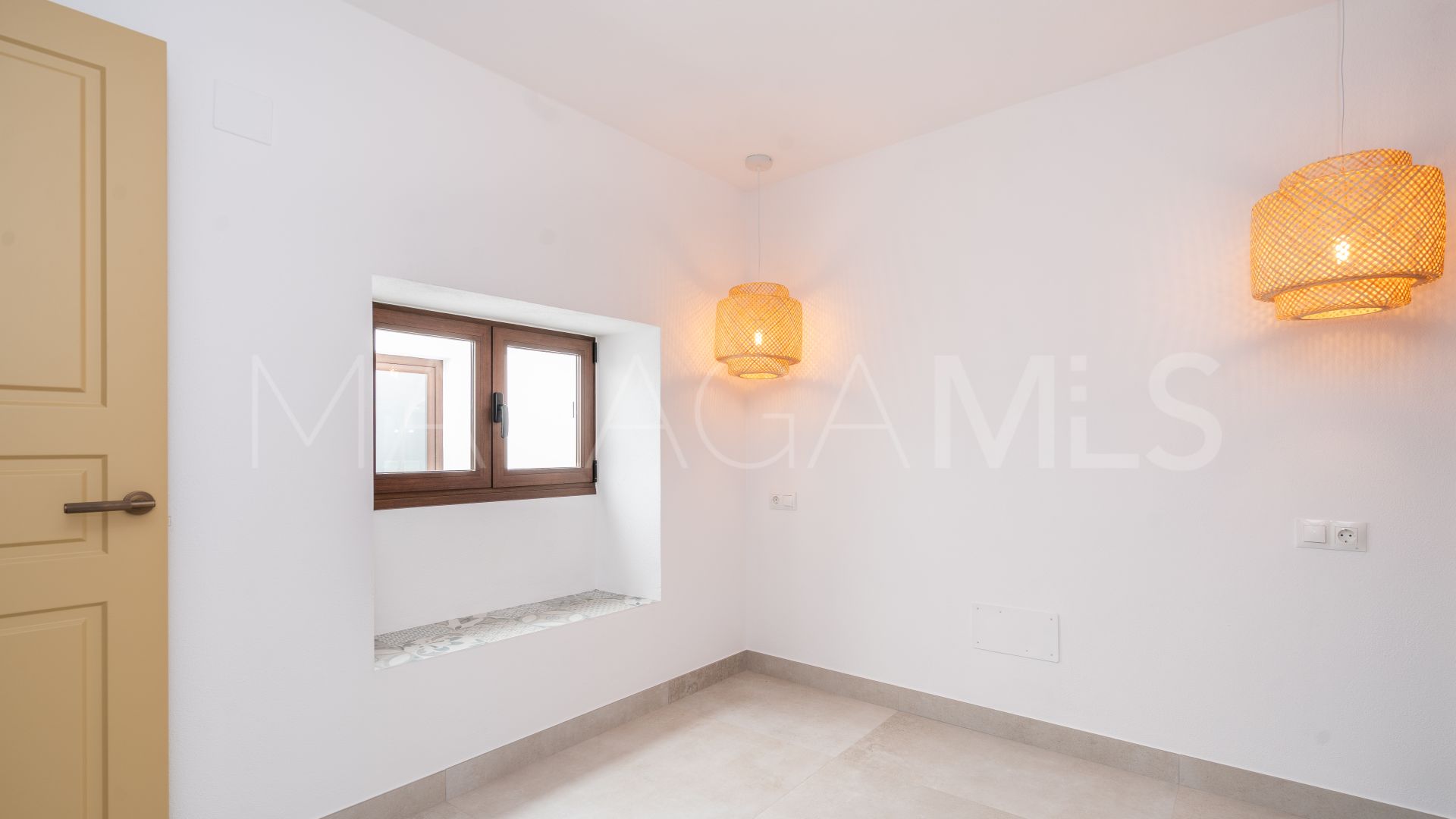 Radhus for sale in Estepona Old Town
