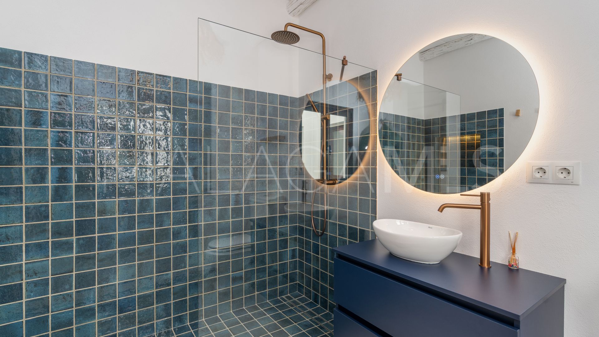 Radhus for sale in Estepona Old Town