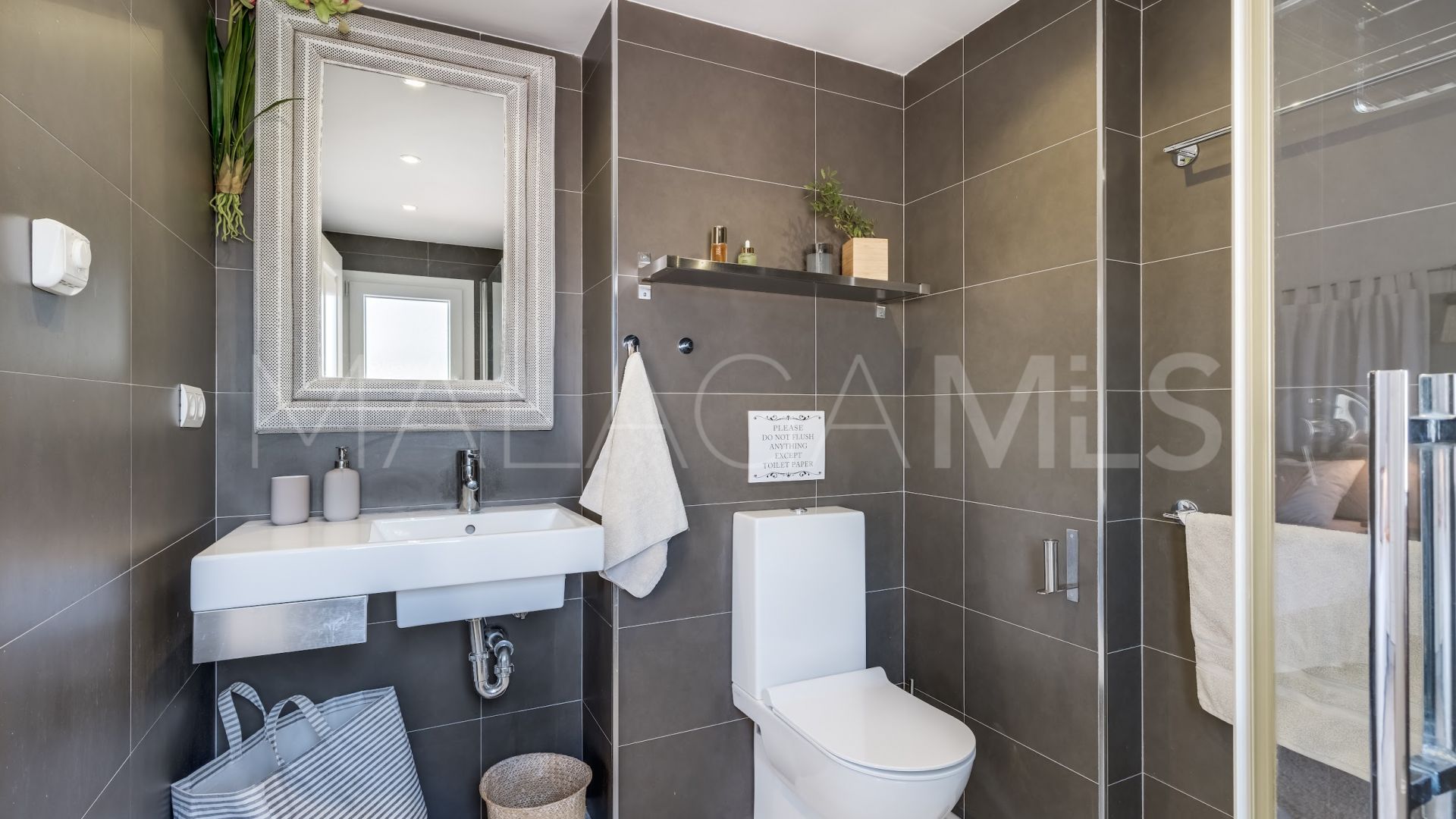 Duplex penthouse for sale in Señorio de Aloha