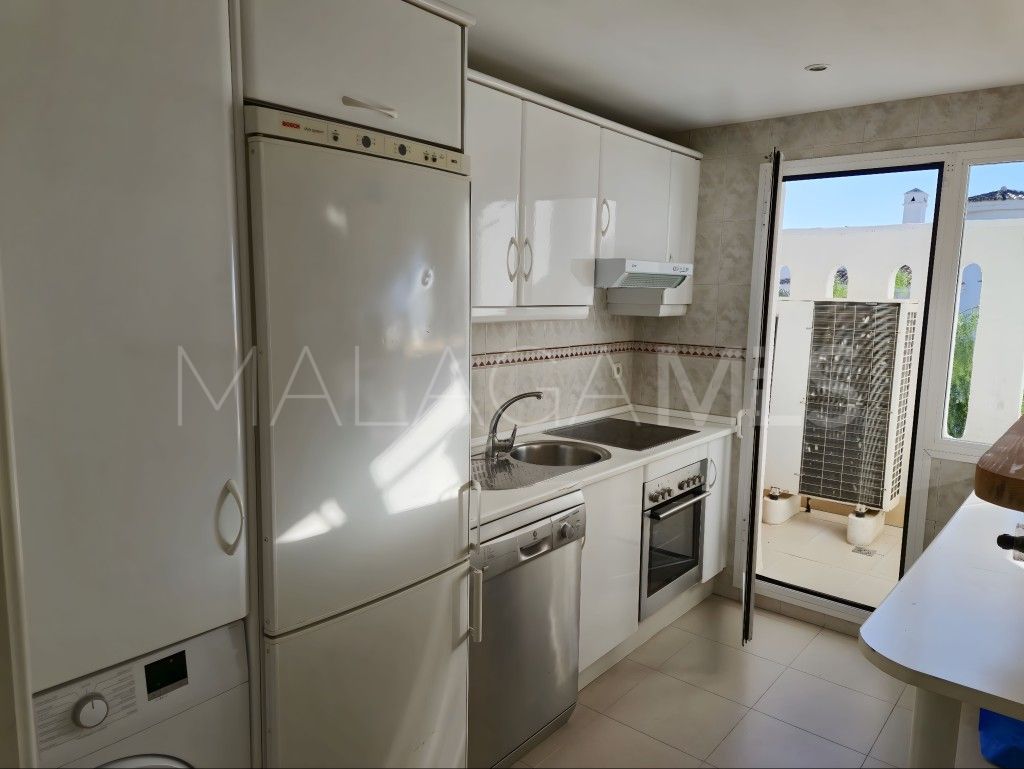 For sale duplex penthouse in Los Naranjos de Marbella