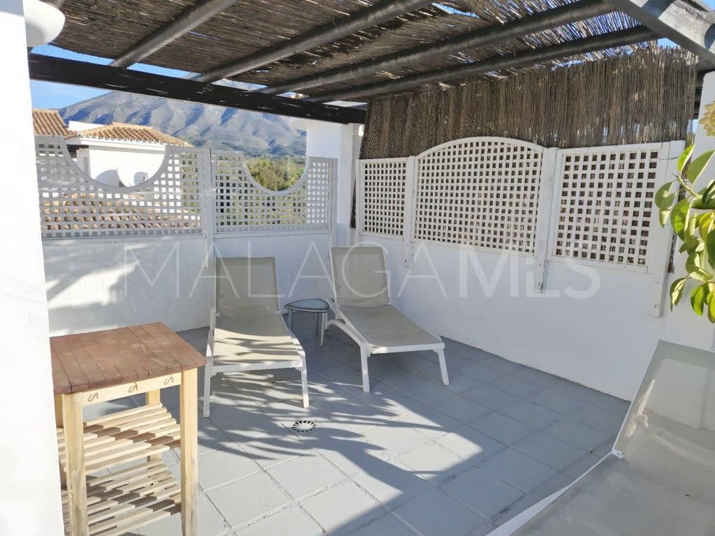 For sale duplex penthouse in Los Naranjos de Marbella