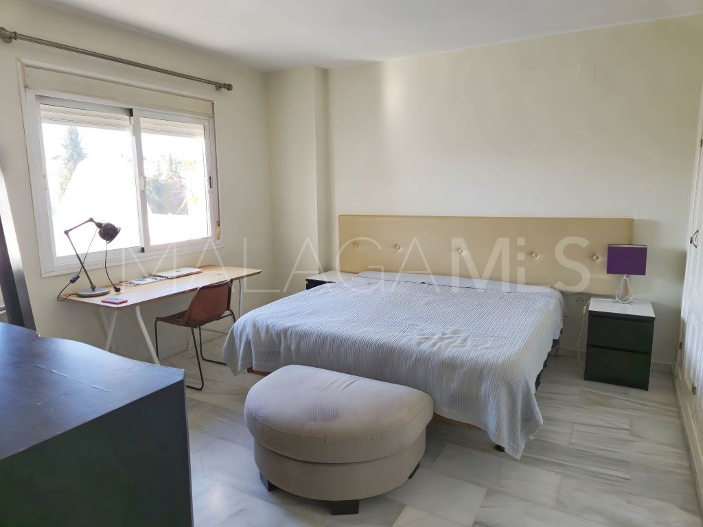 For sale duplex penthouse in Los Naranjos de Marbella