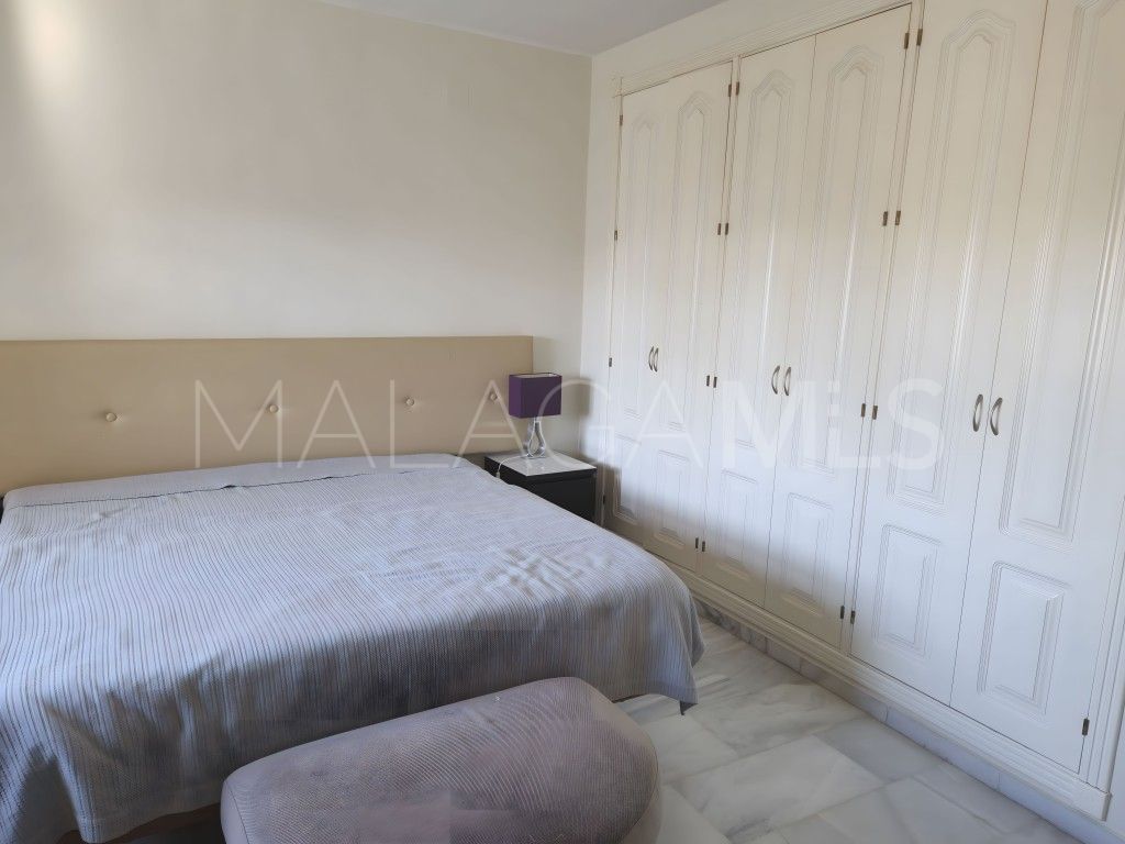 For sale duplex penthouse in Los Naranjos de Marbella