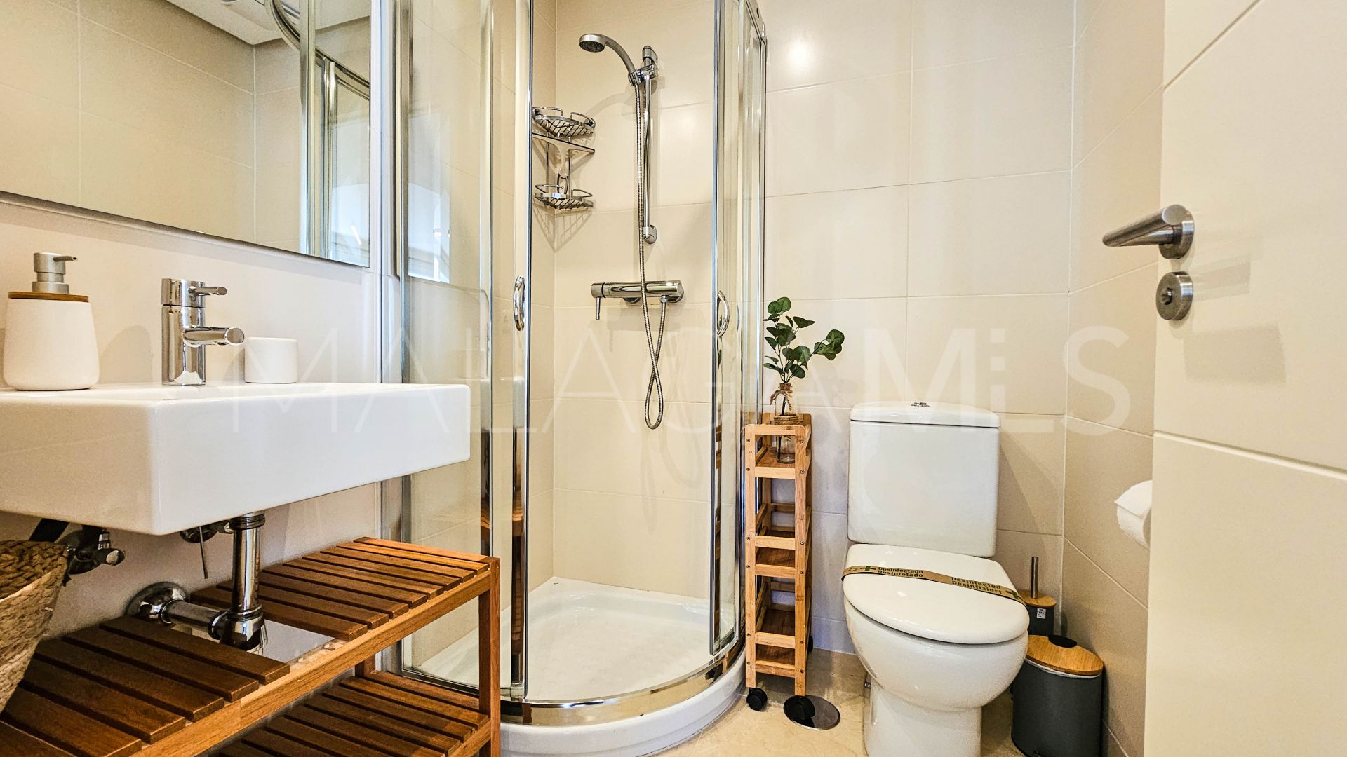 Appartement rez de chaussée for sale in Alcazaba Lagoon