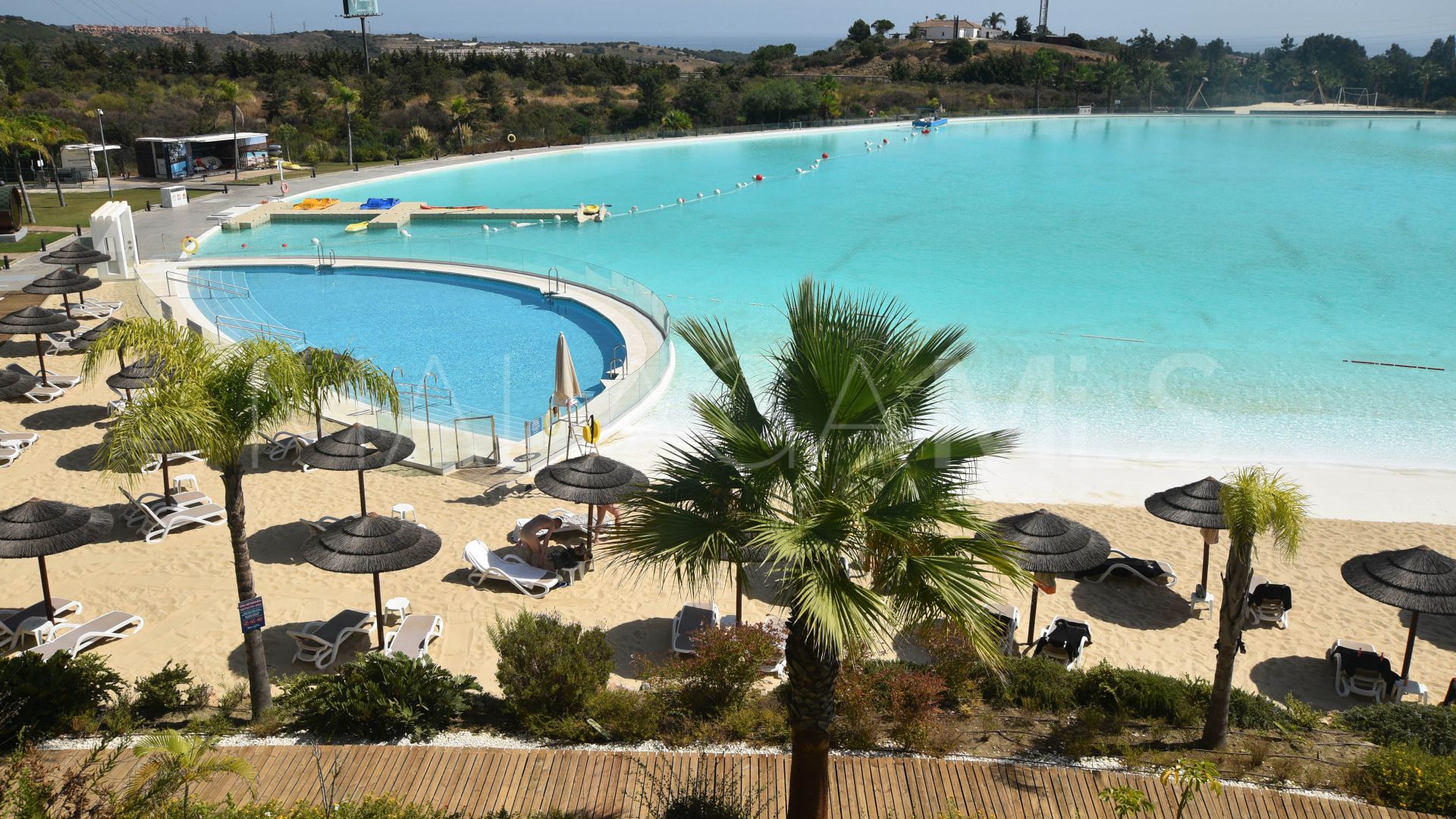 Appartement rez de chaussée for sale in Alcazaba Lagoon