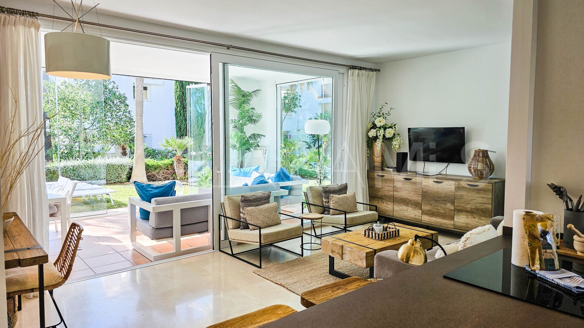 Appartement rez de chaussée for sale in Alcazaba Lagoon