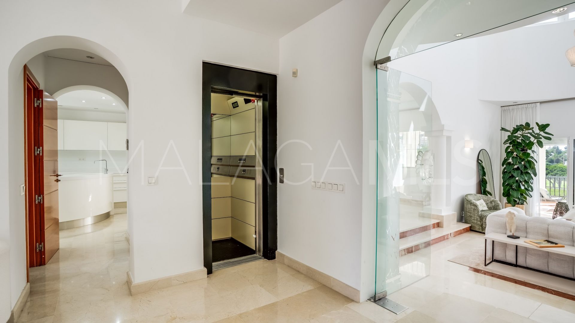 Villa for sale in Los Naranjos Golf