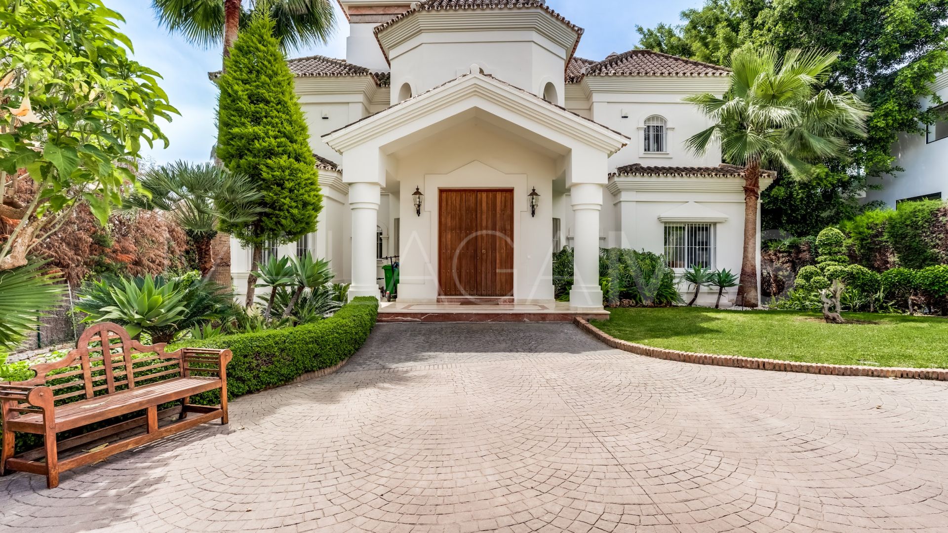 Villa for sale in Los Naranjos Golf