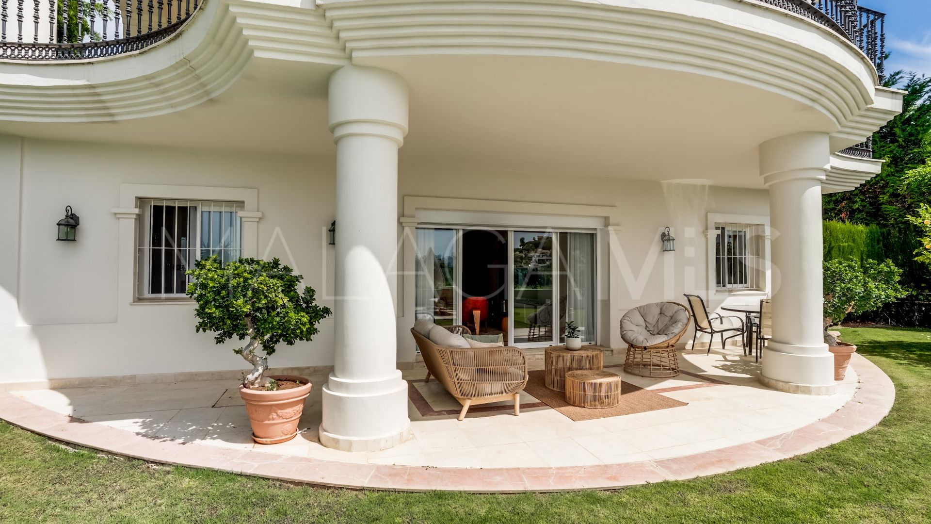 Villa for sale in Los Naranjos Golf