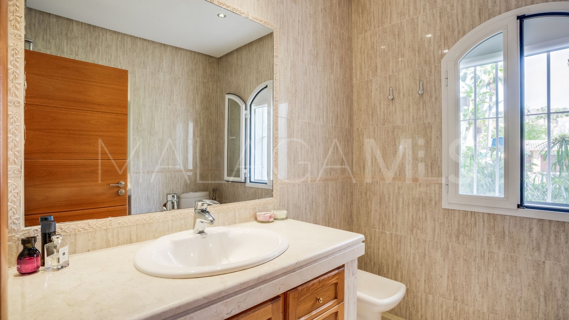 Villa for sale in Los Naranjos Golf