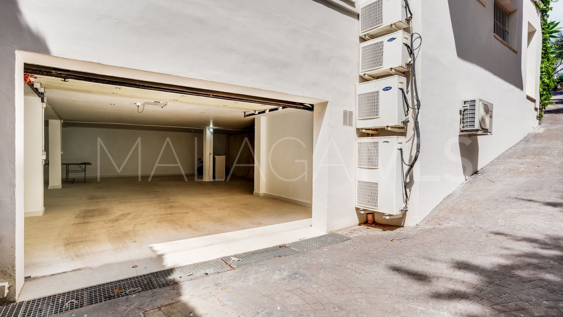 Villa for sale in Los Naranjos Golf