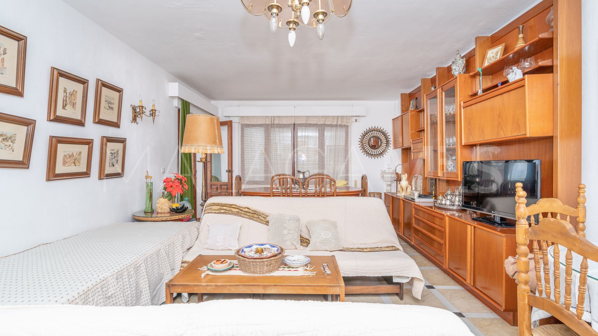 Wohnung for sale in Estepona Puerto