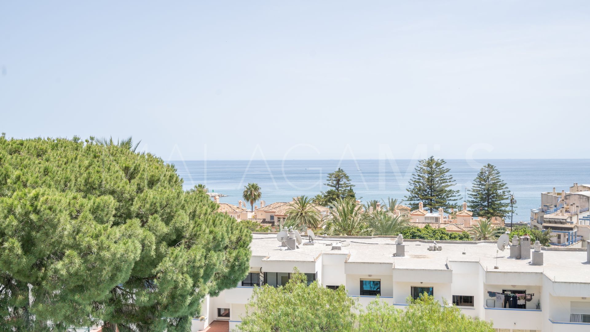 Wohnung for sale in Estepona Puerto