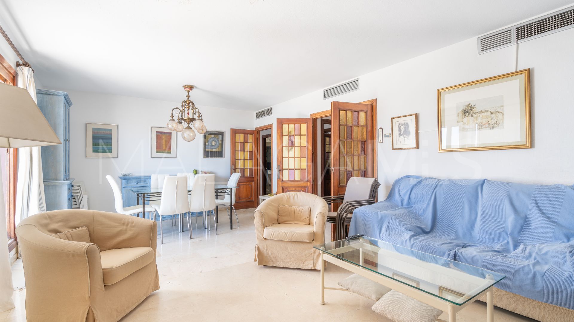 4 bedrooms penthouse for sale in Estepona Centre