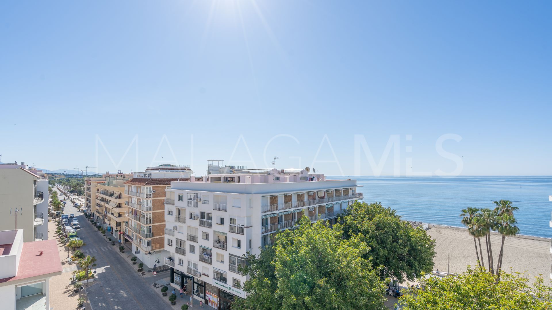 4 bedrooms penthouse for sale in Estepona Centre