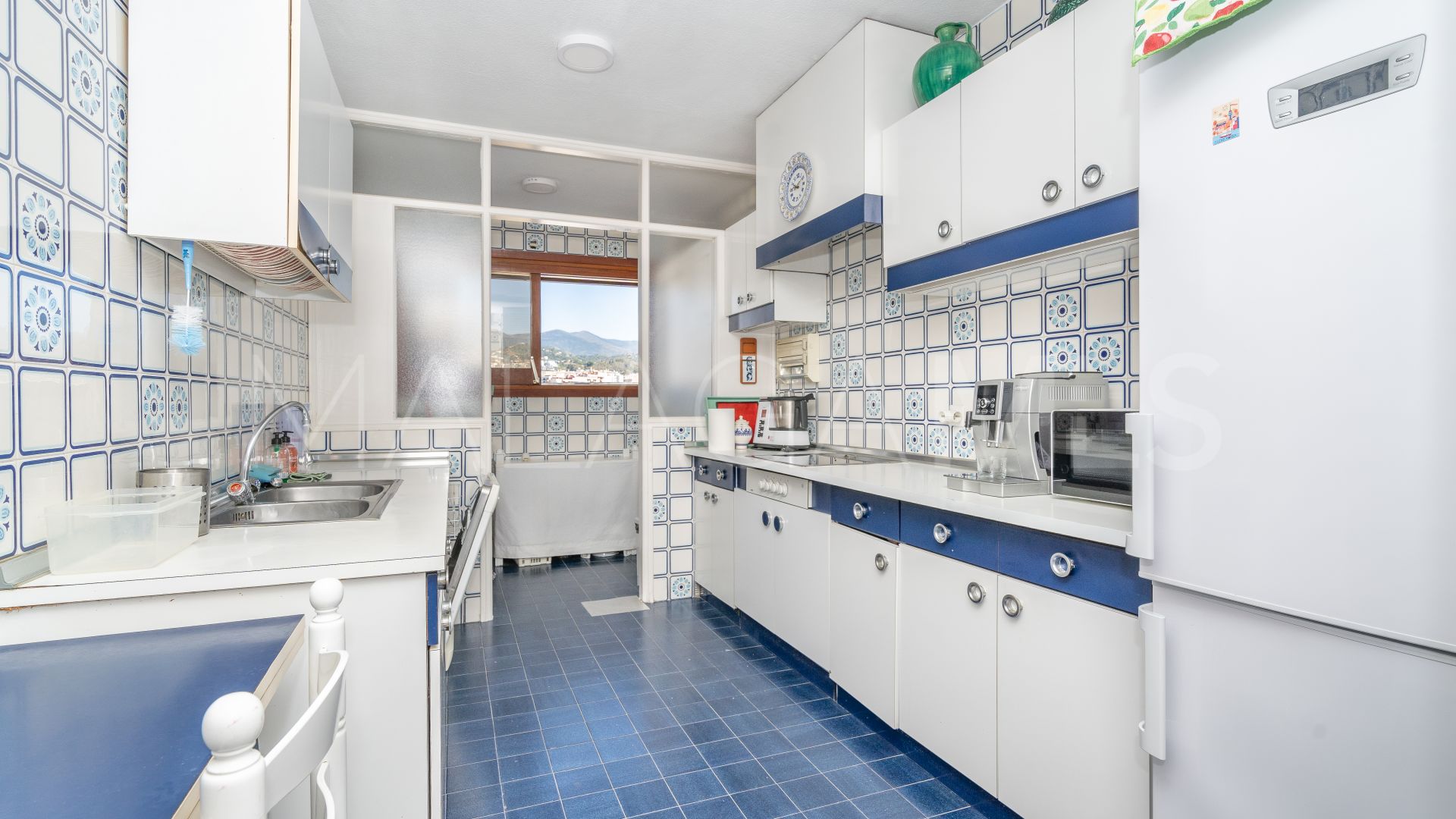4 bedrooms penthouse for sale in Estepona Centre