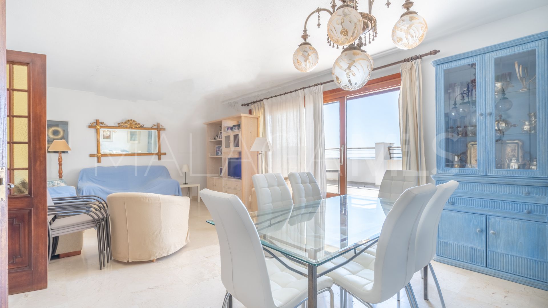 4 bedrooms penthouse for sale in Estepona Centre