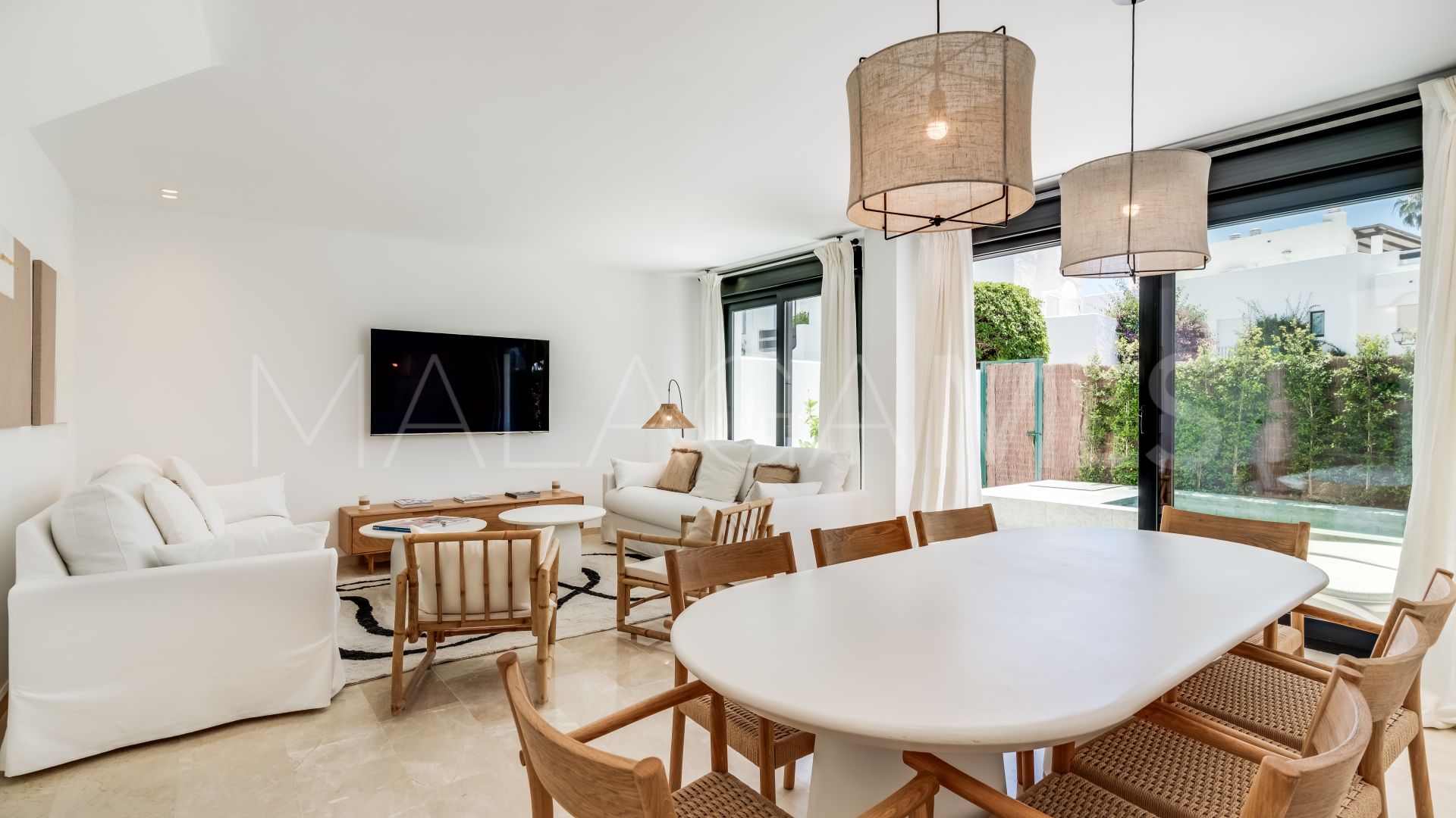 Radhus for sale in Linda Vista Baja
