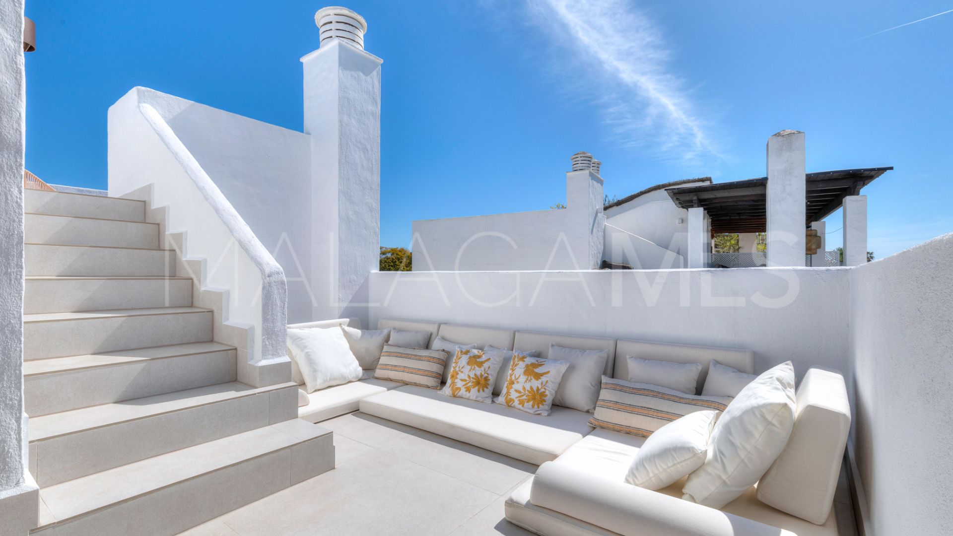 Radhus for sale in Linda Vista Baja