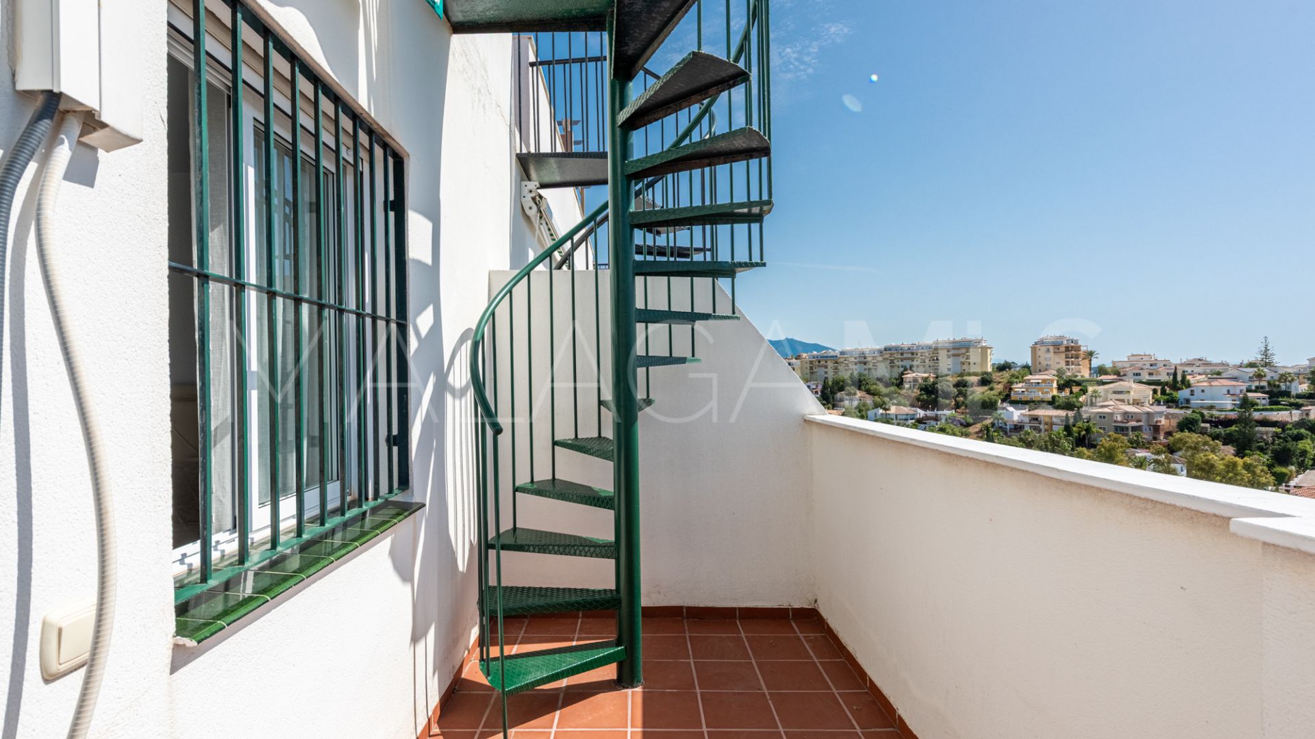 Takvåning for sale in Miraflores