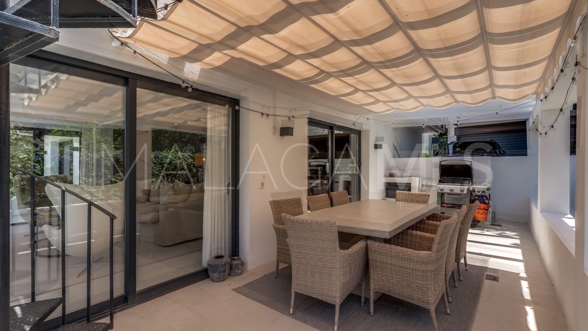 Buy Nueva Andalucia villa