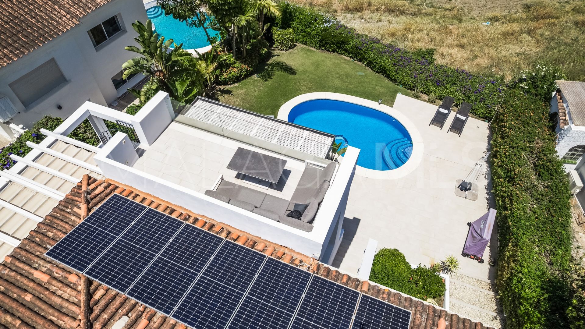 Buy Nueva Andalucia villa
