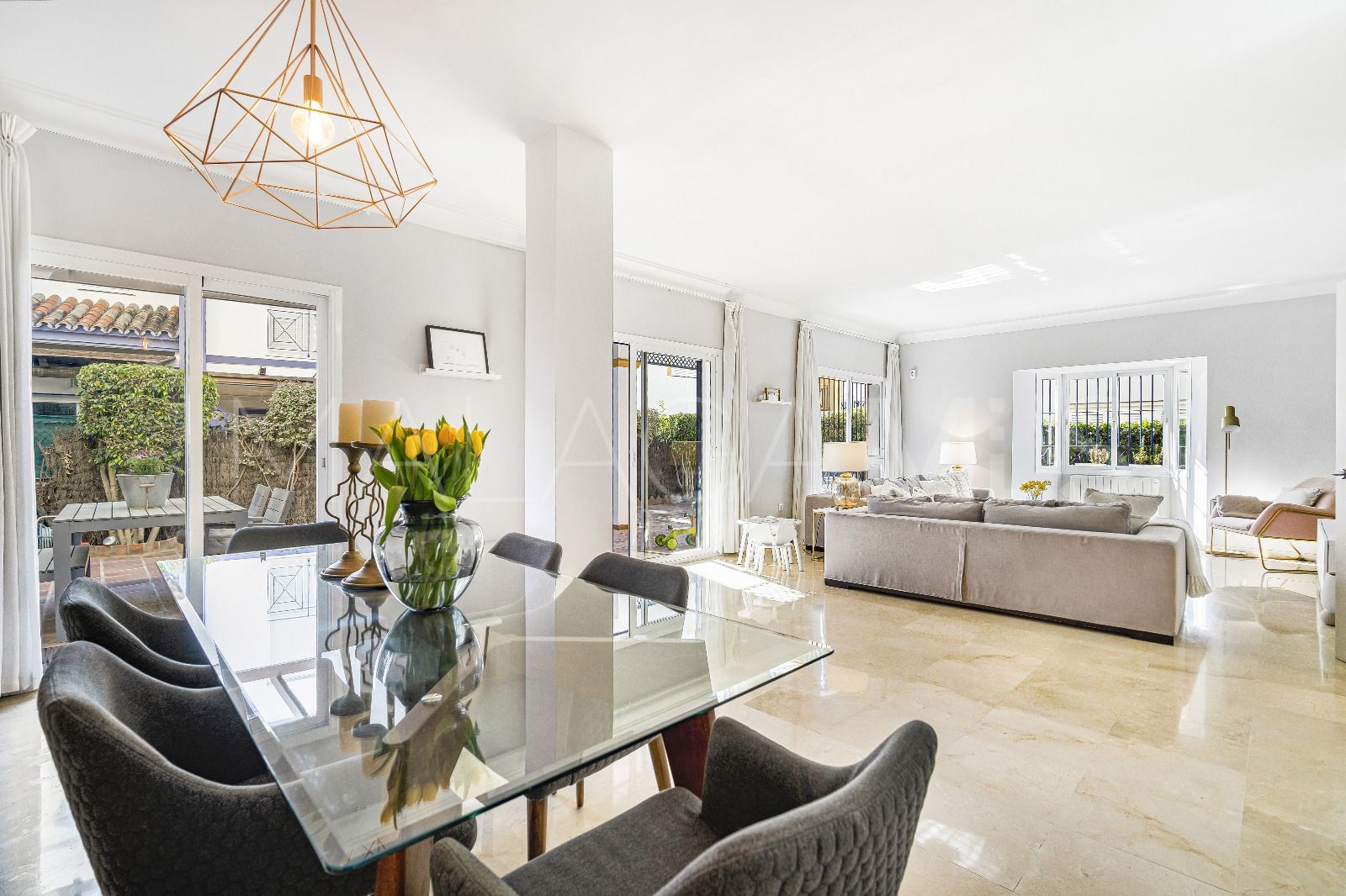 Reihenhaus for sale in San Pedro de Alcantara