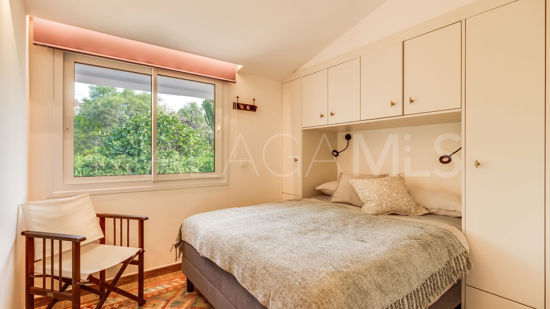 Duplex penthouse for sale in Bahia Dorada