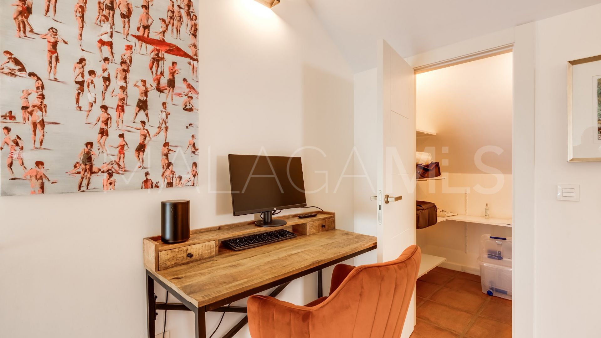 Duplex penthouse for sale in Bahia Dorada