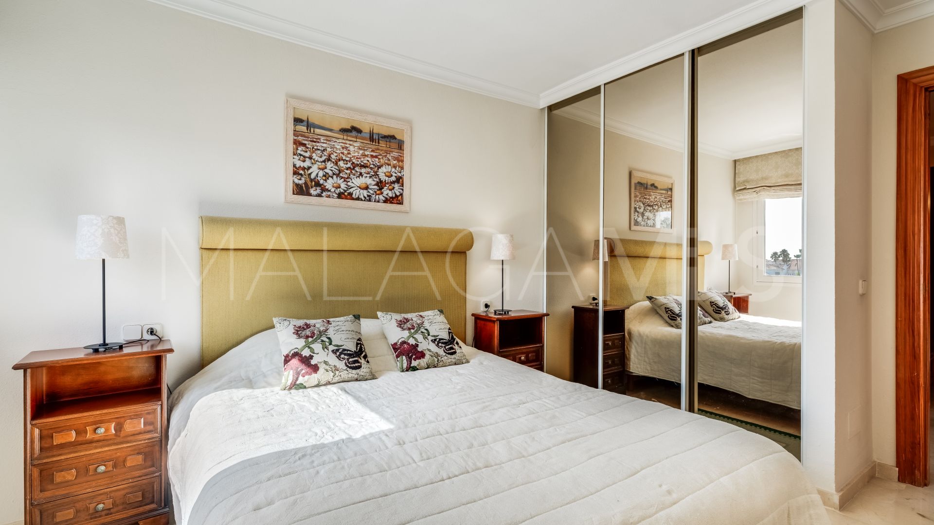 Estepona Este, apartamento a la venta with 4 bedrooms