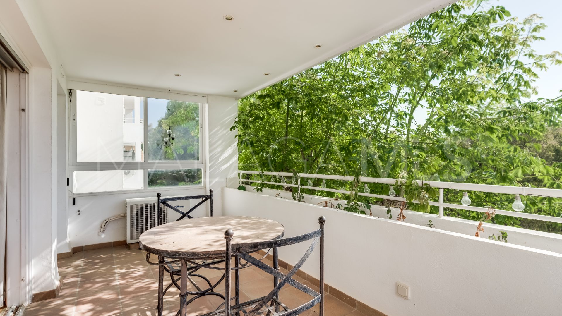 Estepona Este, apartamento a la venta with 4 bedrooms
