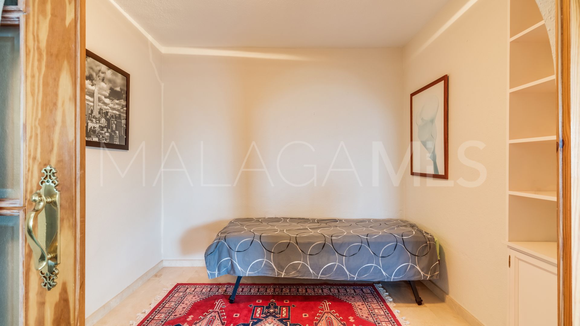 Estepona Este, apartamento a la venta with 4 bedrooms