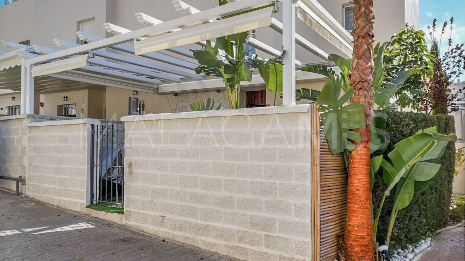 4 bedrooms Estepona Centre town house for sale