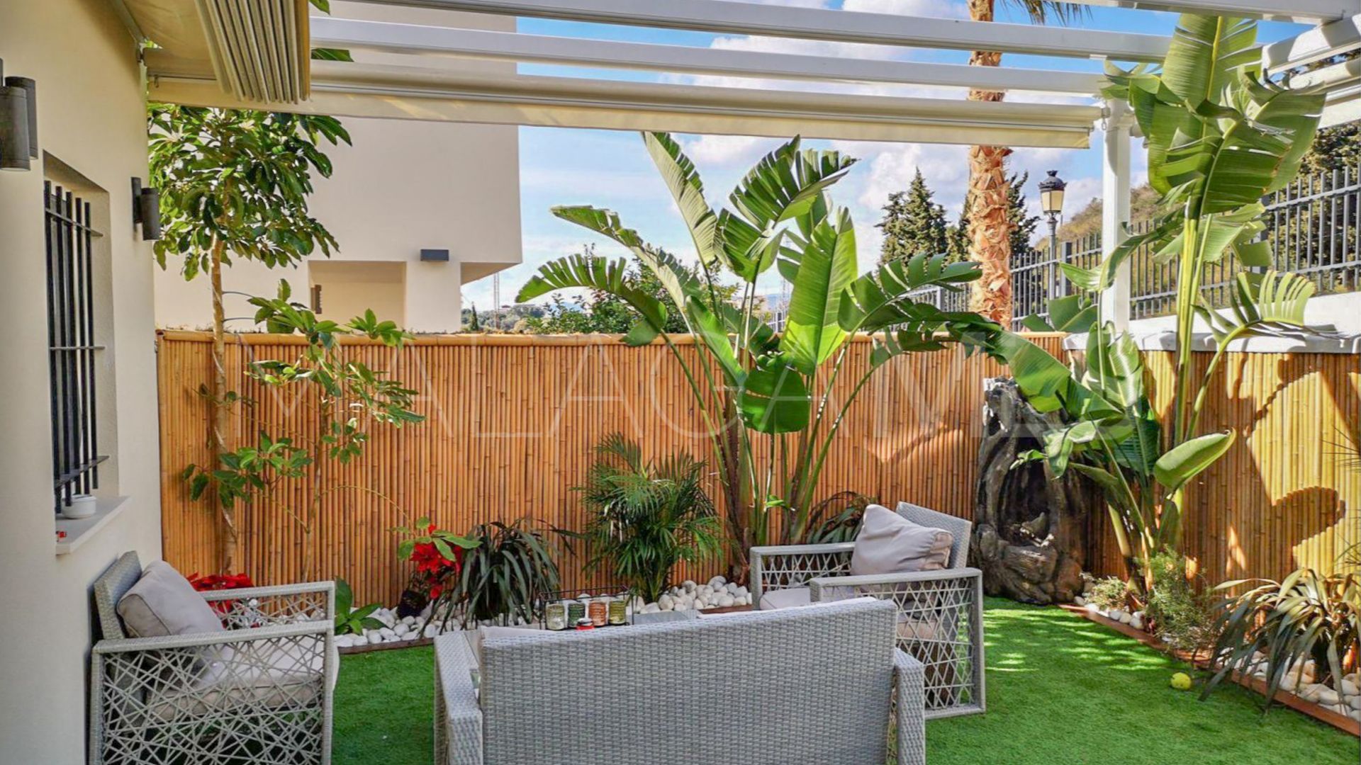 4 bedrooms Estepona Centre town house for sale