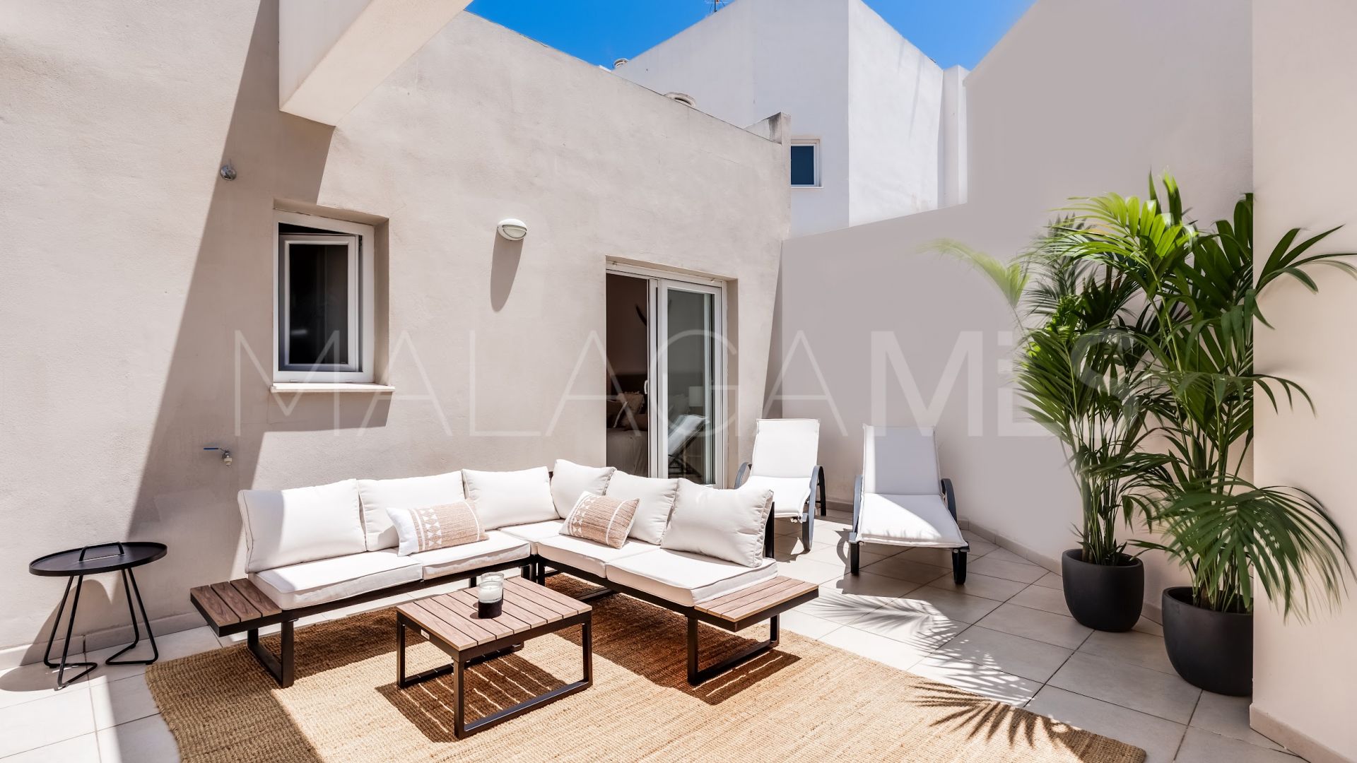 Takvåning for sale in Nueva Andalucia