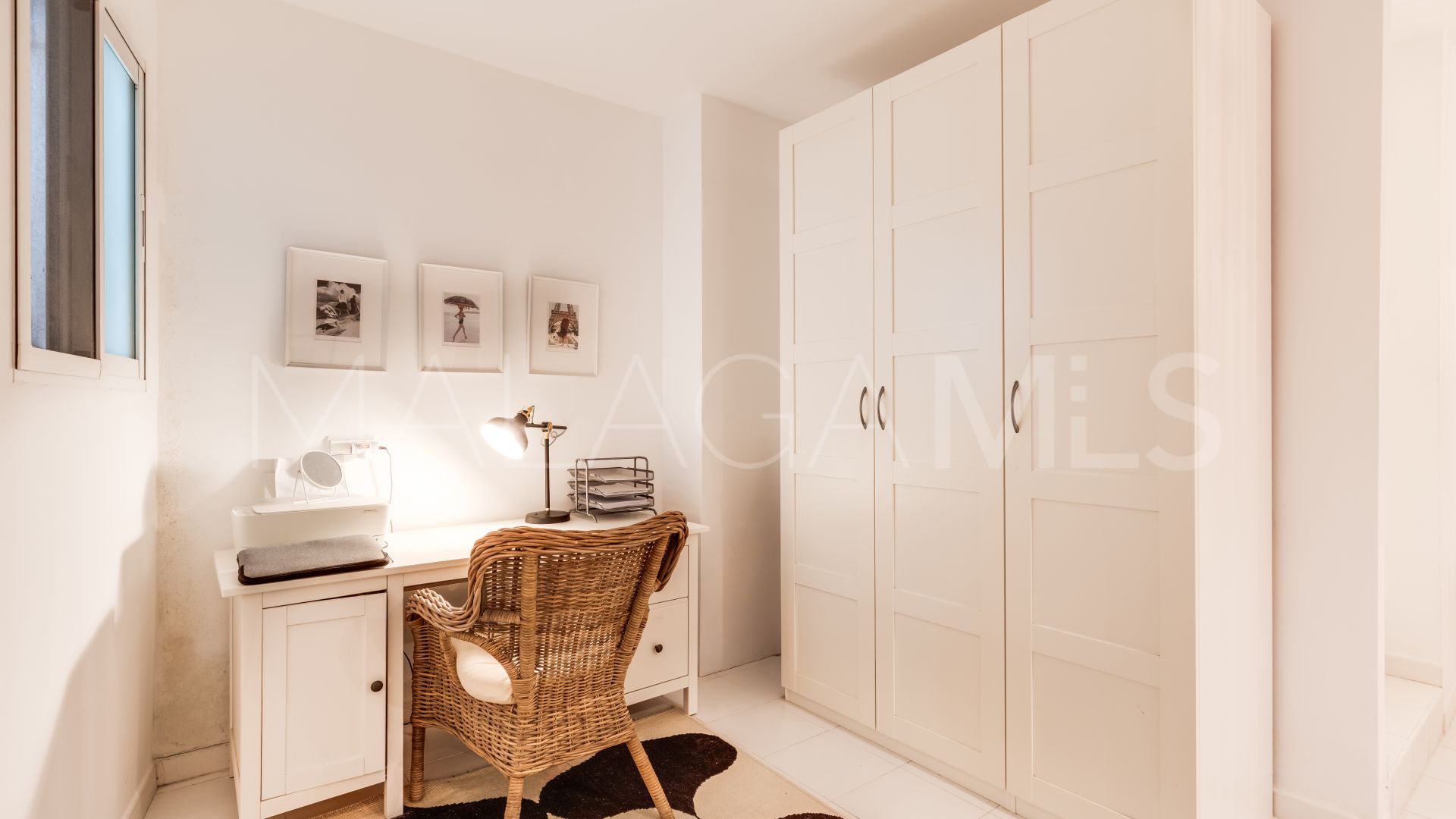 Ground floor apartment with 3 bedrooms for sale in Nueva Andalucia