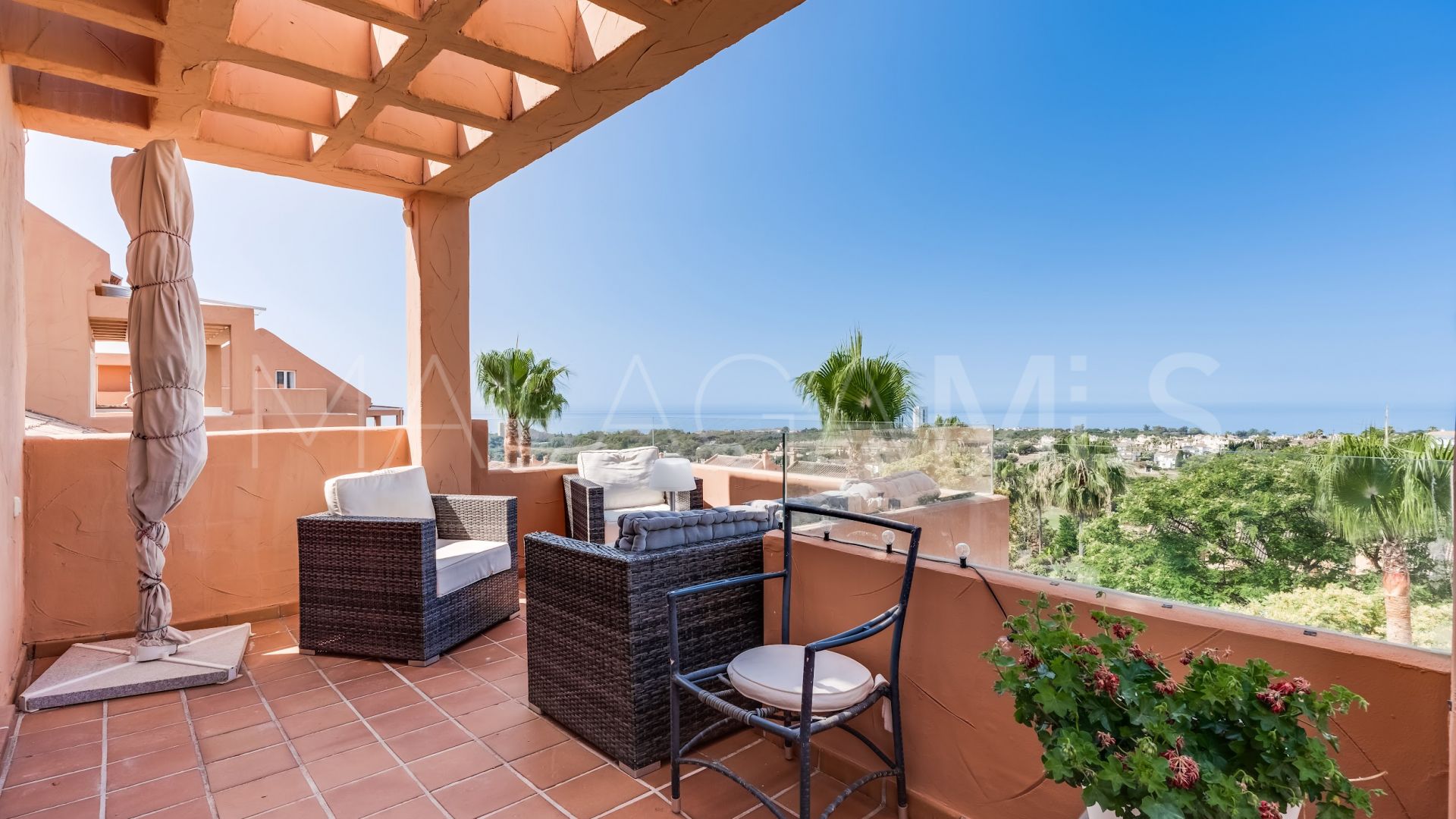 Zweistöckiges penthouse for sale in Elviria