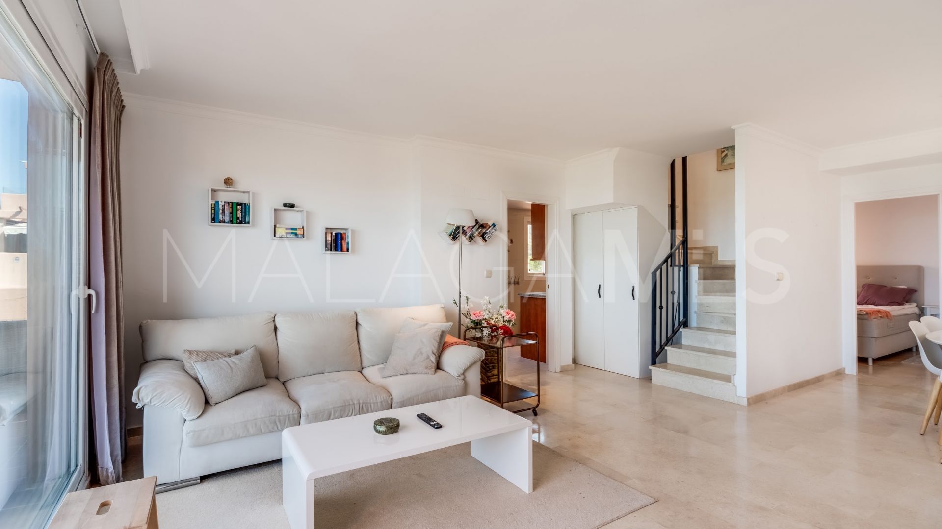 Zweistöckiges penthouse for sale in Elviria