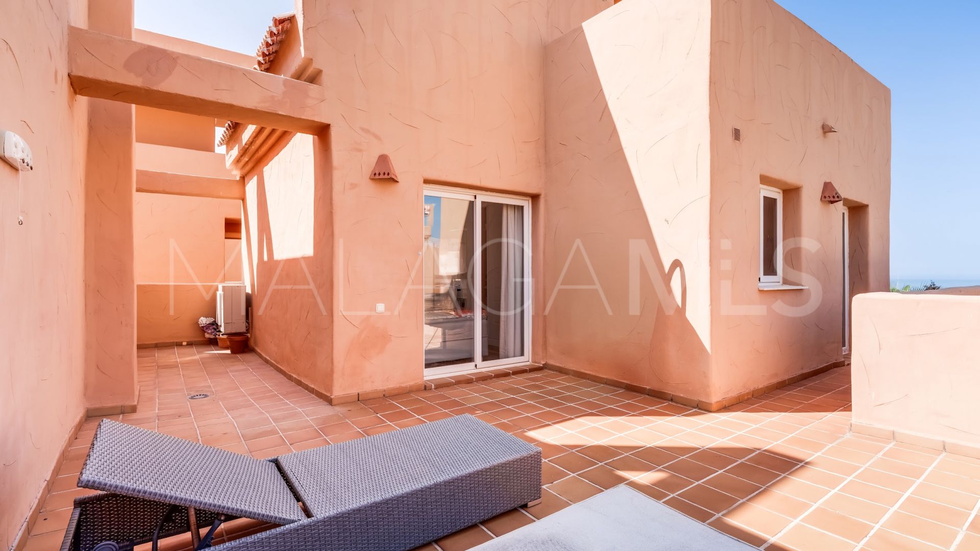Zweistöckiges penthouse for sale in Elviria