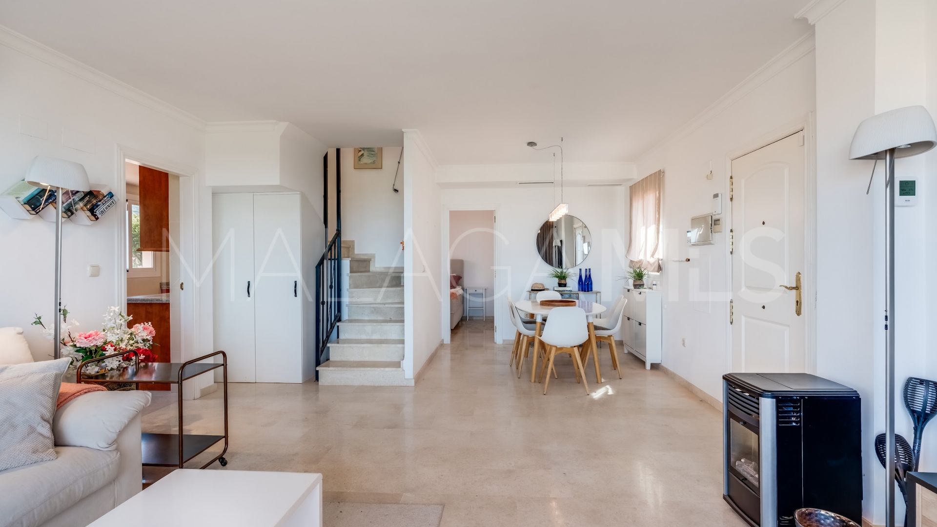 Zweistöckiges penthouse for sale in Elviria