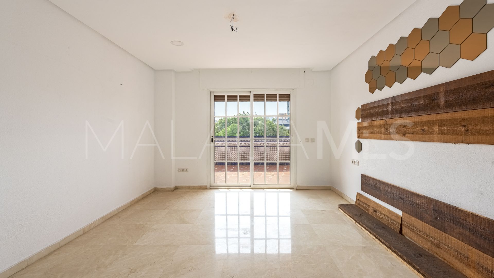 6 bedrooms penthouse in Fuengirola Centro for sale