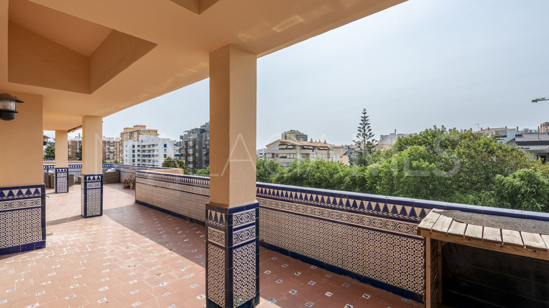 6 bedrooms penthouse in Fuengirola Centro for sale