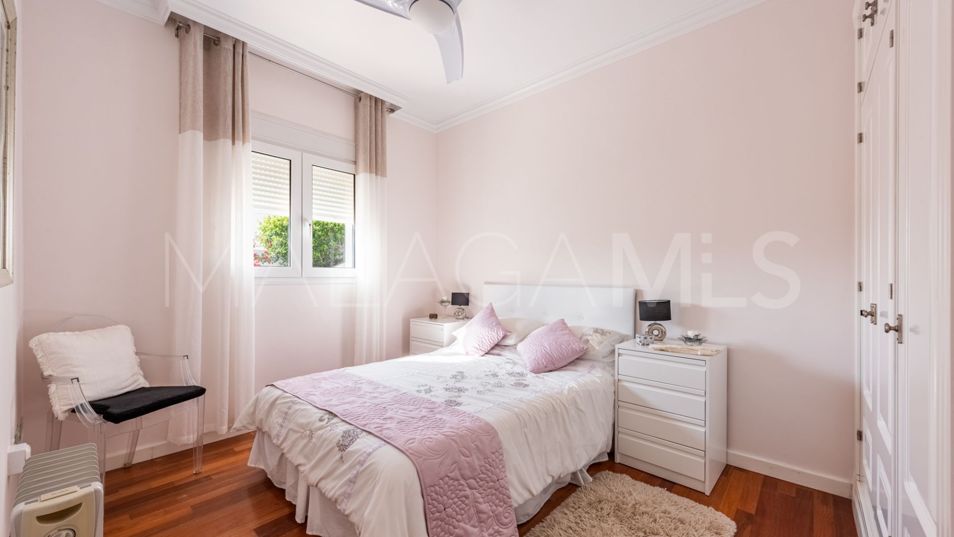 Villa for sale in Fuengirola
