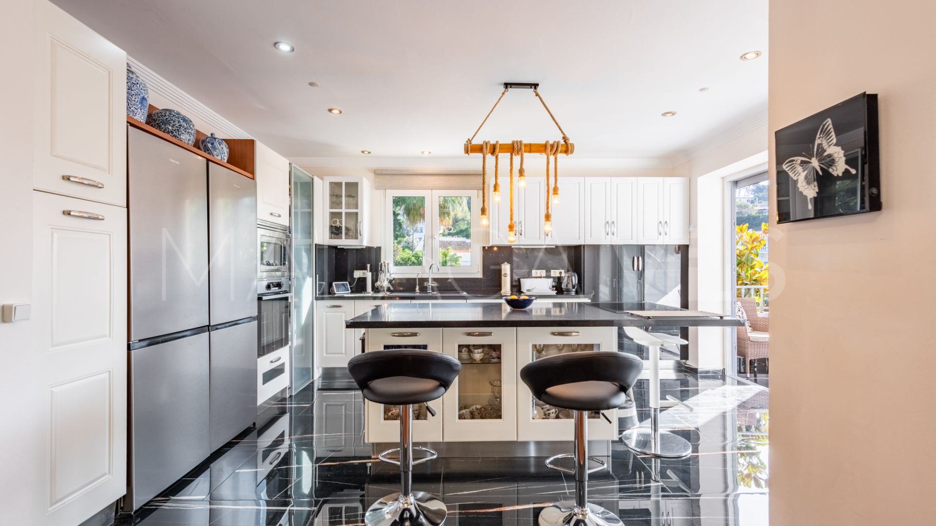 Villa for sale in Fuengirola
