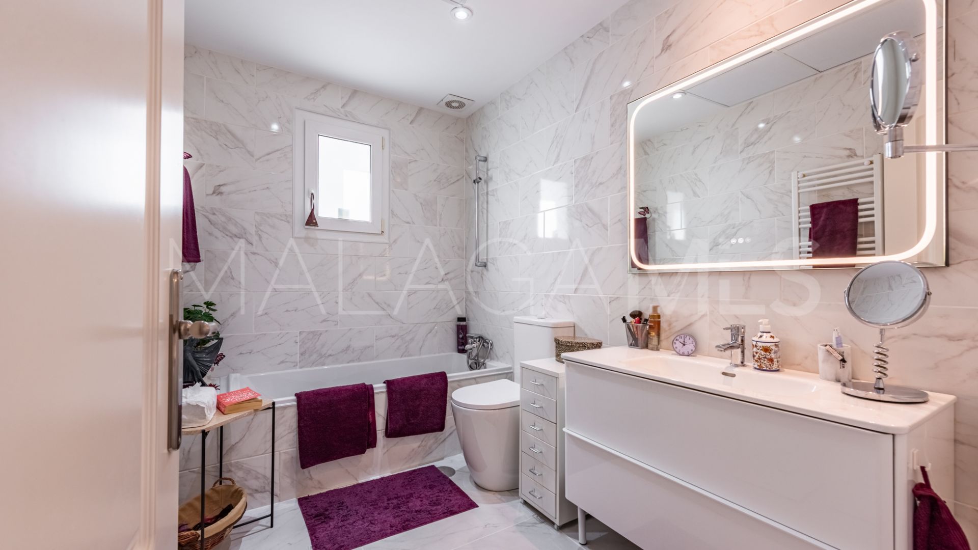 Villa for sale in Fuengirola