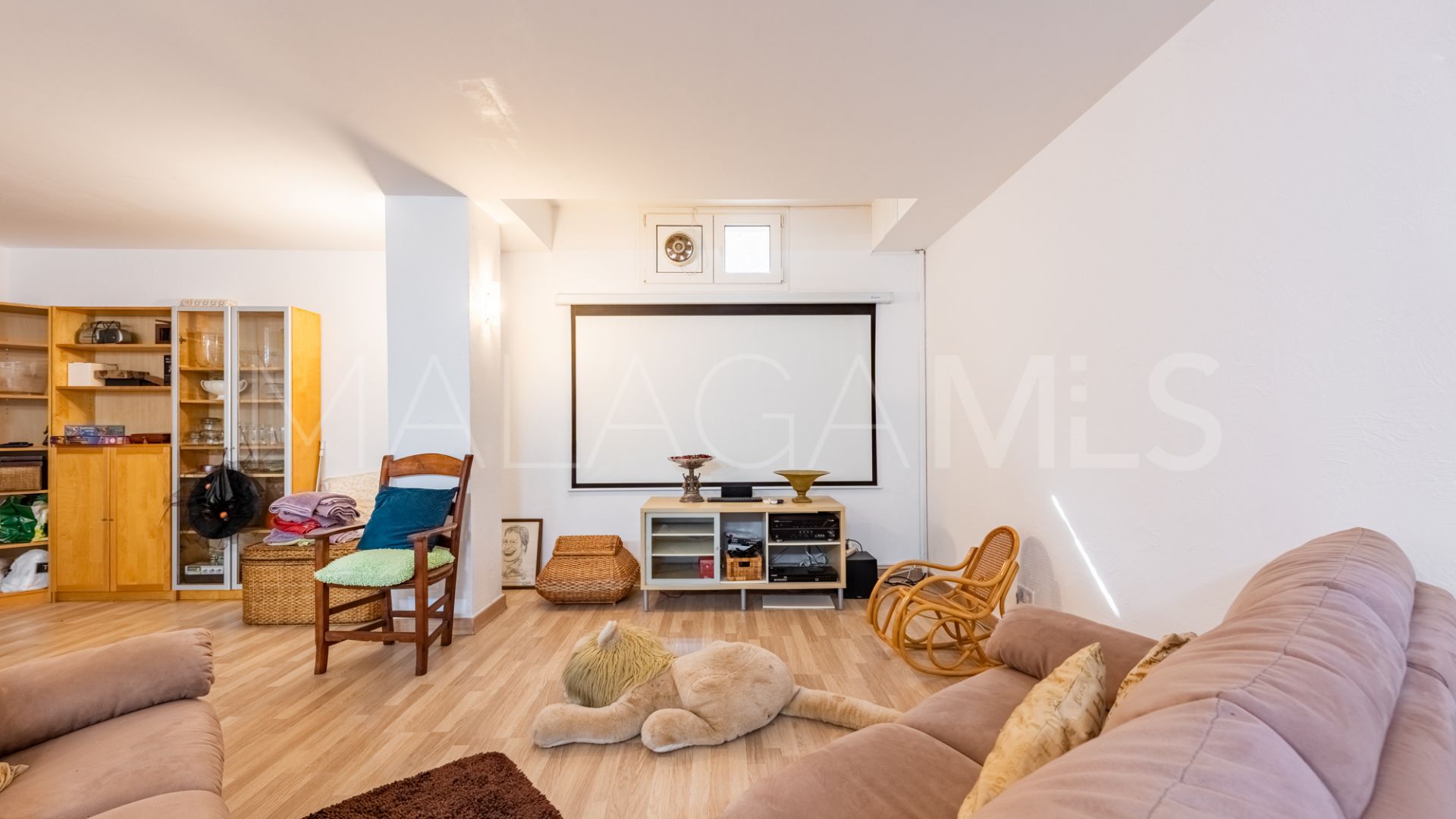 Villa for sale in Fuengirola